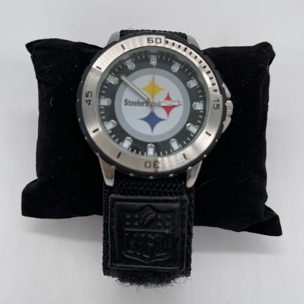Pittsburgh Steelers Watch with Lighted Hour hand and minute hands